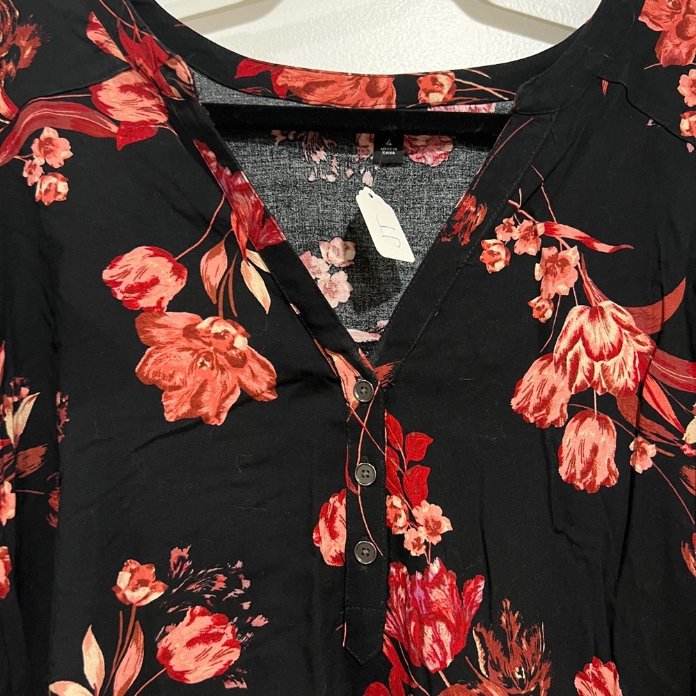 Torrid Ruffle Blouse - Picture 6 of 6